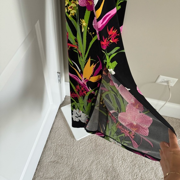 G.I.L.I. Jetsetter Side Slit Pants - Picture 6 of 7